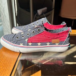 Blowfish Red White Blue Cotton Sneakers | Size 9 |